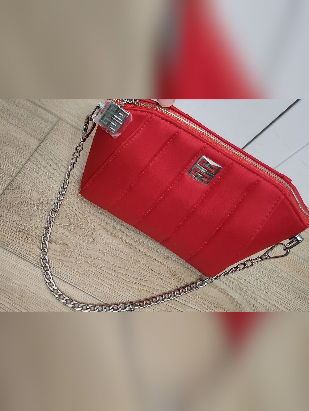 Givenchy Iconic Red Clutch Satin, Quilted-Look Bag With Silver Chain Strap - Picture 6 of 6